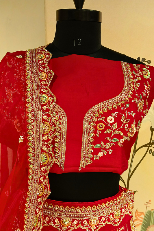 Scarlet Bridal Majesty