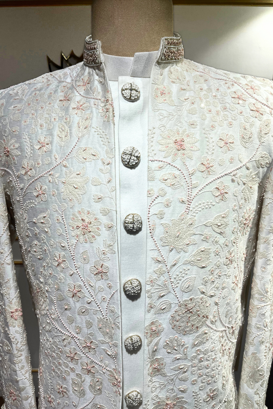 Heritage White Charm