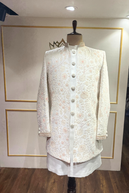Heritage White Charm