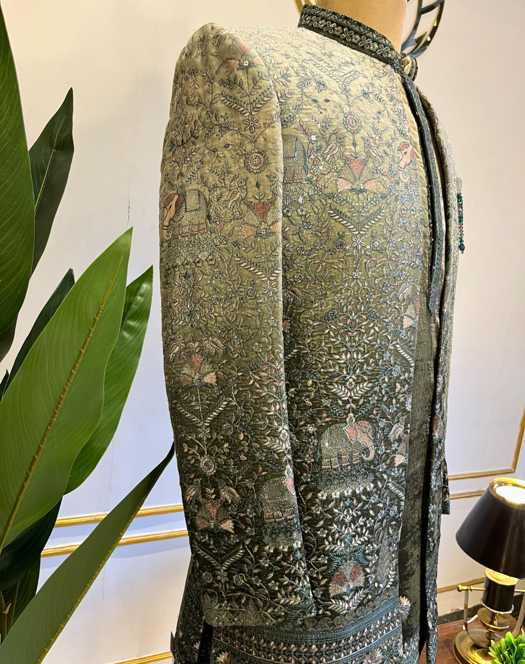 Royal Elephant Motif Velvet Indo-Western Set with Ombre Embroidery