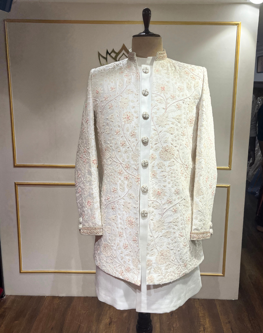 Heritage White Charm